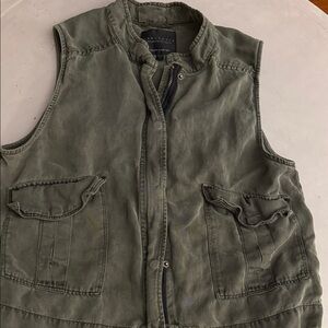 Sanctuary Women’s olive green Utility Vest